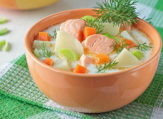 Норвежка супа от сьомга за тези, които отслабват на диетата на Дюкан във фазата на „редуване или „фиксация